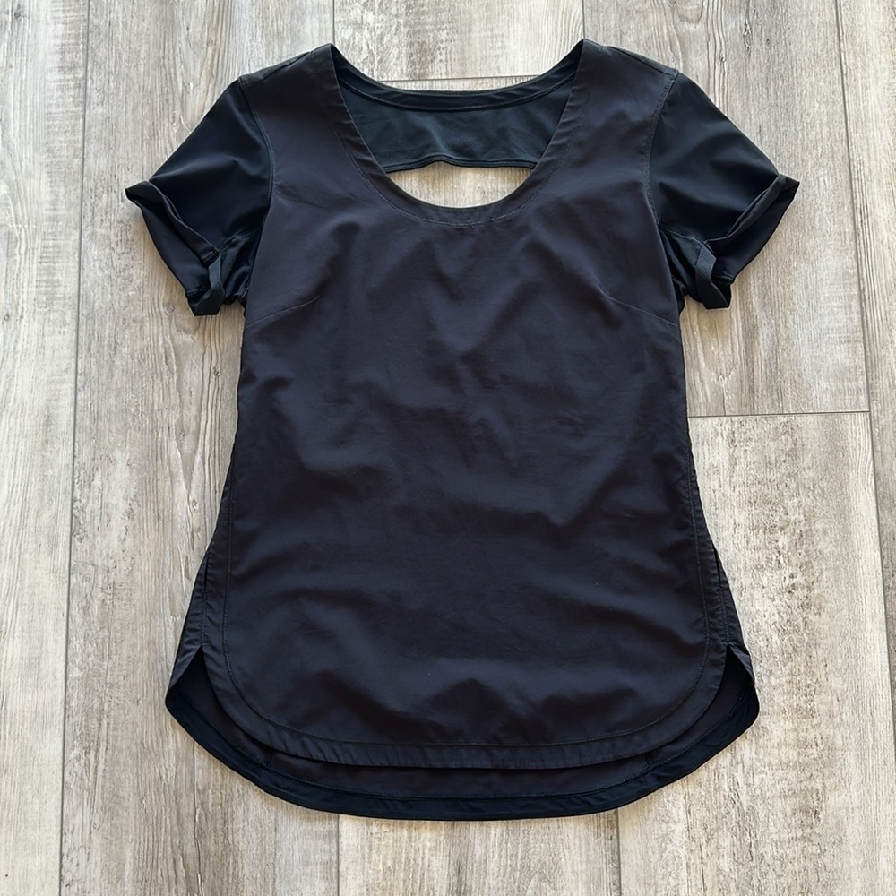 Lululemon top